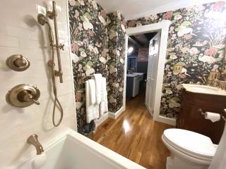 Silsbee's by Daniels House - Salem - 2