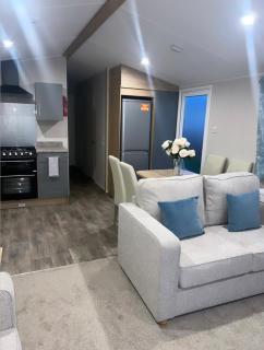 Brand New Modern Holiday Home - Haven The Orchards Holiday Park - 6