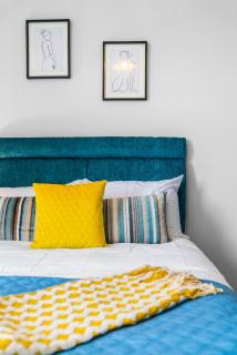 Stylish 4 Bed-Town Centre - Galashiels - 6