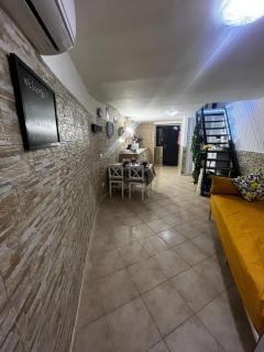 On Ciro central house - Napels - 6