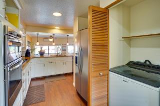 Kona Coast Resort Condo Oceanfront Property! - 3