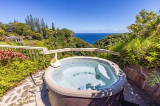 Waterfall House with Ocean Views in Haiku, Maui - Huelo - 1