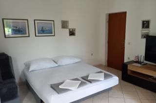 Apartments by the sea Postira, Brac - 9241 - Postira - 1