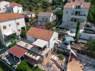 Apartments by the sea Mastrinka, Ciovo - 21601 - Trogir - 0