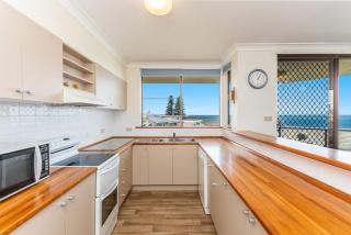 Namanula Unit 6 - Ocean Views without the Price Tag - Yamba - 4