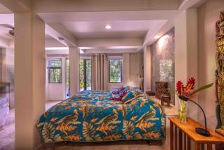Gardenia Room on Tropical Lush Farm in Haiku, Maui - Huelo - 9