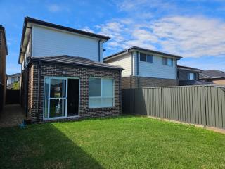 Bardia Quiet & Adorable Modern 5 Br House - 3