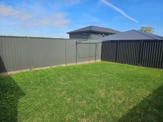 Bardia Quiet & Adorable Modern 5 Br House - 1