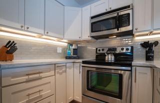 Modern & Tropical Oceanside Vistas - 3