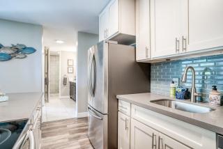 Sea-rene & Tropical Vistas - 1