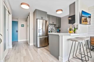 Chic & Elegant Oceanfront Vistas - 4