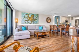 2 Bed 2 Bath Modern & Elegant Oceanfront Vistas - 9