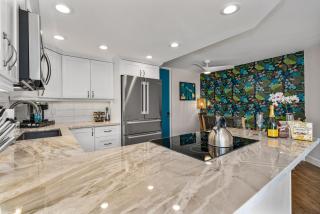 Modern & Polished Oceanfront Vistas - 2