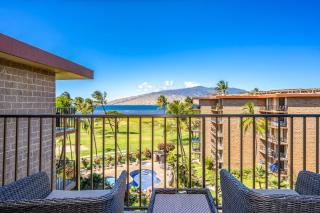 Oceanfront Penthouse in Paradise - 8
