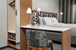 SpringHill Suites by Marriott New York Queens - 2
