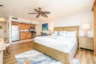 Royal Kahana 702 Studio Condo - 4