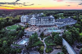 JW Marriott The Rosseau Muskoka Resort & Spa - Minett - 0