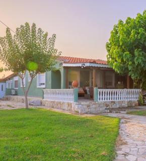 EVA'S BEACH HOUSE DIKELLA - 9