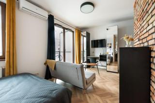 Woronicza 80 Modern Studio by BookingHost - 3