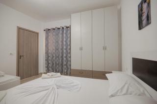 ApartHotel Prishtina - Ksamil - 0