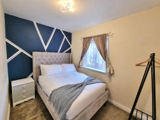 Detached House with Free Parking Long Stay Discounts - Thurcaston - 4