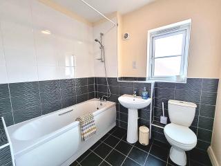 Detached House with Free Parking Long Stay Discounts - Thurcaston - 6