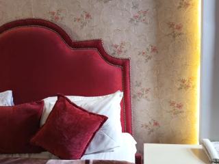 Continental House - 8