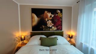 ELApart by Homely Stay - Moderne Apartments direkt im Stadtzentrum mit Self-Check-in - Bad Kissingen - 2
