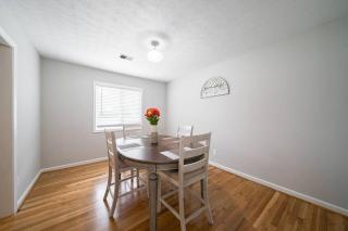 Cozy Brick Ranch Home owned and operated by an Army Soldier!! - Columbus - 3