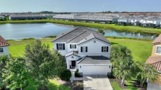 Leslies Retreat at Solterra Resort home - Davenport - 0