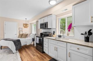 New! Comfy & Cozy Private Studio Flat - Roseville - 8