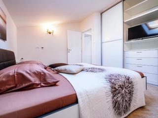 Luxurious Apartment in Zadar with Garden - 1