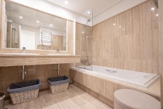 Front-line garden apartment in Palm Beach, Marbella - Marbella - 1
