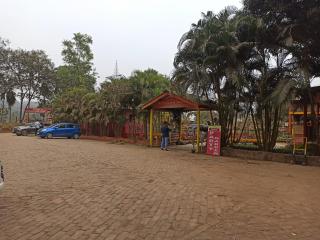 Atithya Resort - Khānāpāra - 3