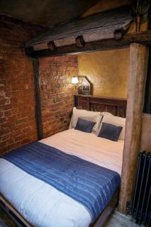 Hocus Pocus Tiny Hotel - York - 7