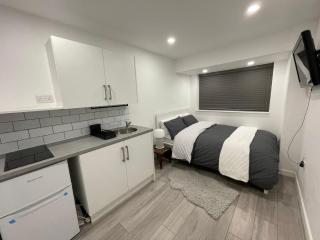 Guest Room-Studio, Woolwich - 0