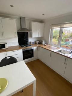 Ivy Cottage-Serviced accommodation - 6