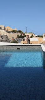 Artium Villa with Outdoor Pool hosted by K&K - 7