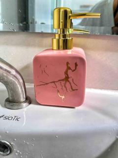 Cozy little home C216 near Central Festival - 4