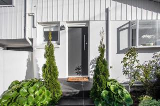 Spacious Quality Apartment, Convenient Location - Christchurch - 9