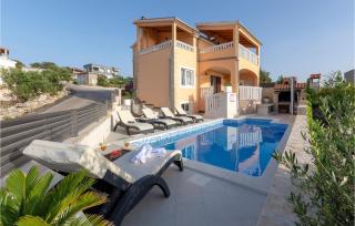 Amazing Home In Razanj - Ražanj - 9