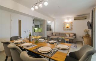 Amazing Home In Razanj - Ražanj - 5