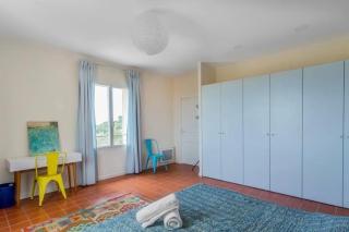SUPERBE VILLA CONTEMPORAINE: PISCINE ET VUE MER - Ollioules - 1