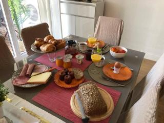 60 Sweet Home au cœur de Marseille pres du Tramway - 9