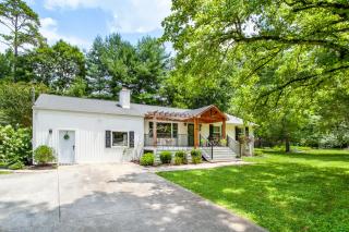 Cozy Creekside Rancher-Heart of Downtown Knoxville - Knoxville - 2