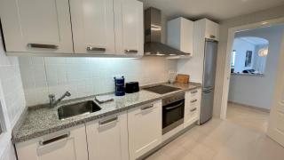 Olivos Sea View Apartment - 4