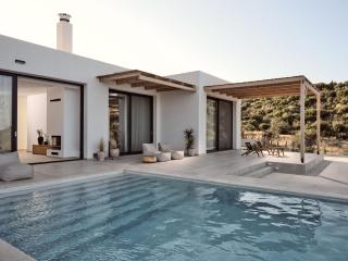 Elle Lux Villa, Essence of Endless Blue, By ThinkVilla - 6