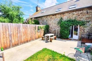 Nice nest with garden in the city center - La Gouesnière - 1