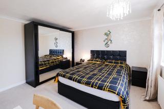 Charming family house in High Wycombe - 2