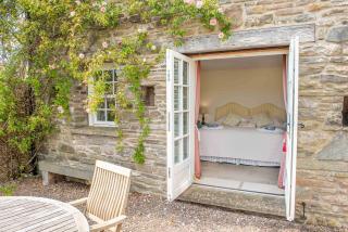 Alltybrain Farm Cottages and Farmhouse B&B - Brecon - 8